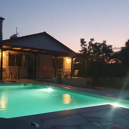 Kalimera Private Pool 펜션 네아 포티데아
