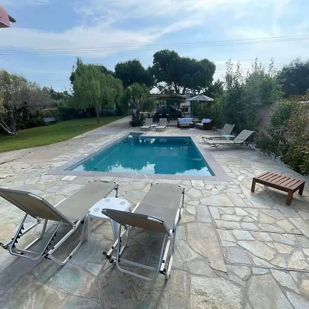 Kalimera Private Pool 네아 포티데아