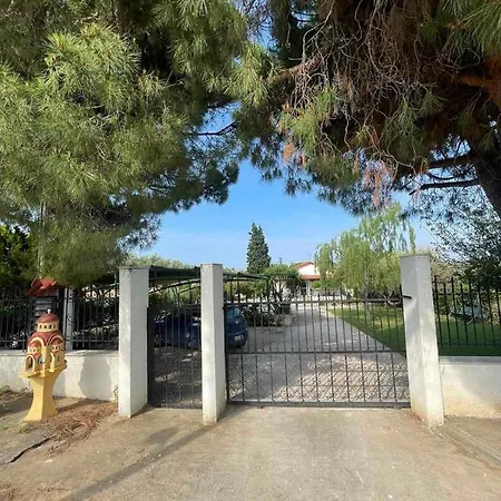 Kalimera Private Pool 펜션 네아 포티데아