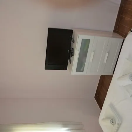 펜션 Kalimera Private Pool 네아 포티데아